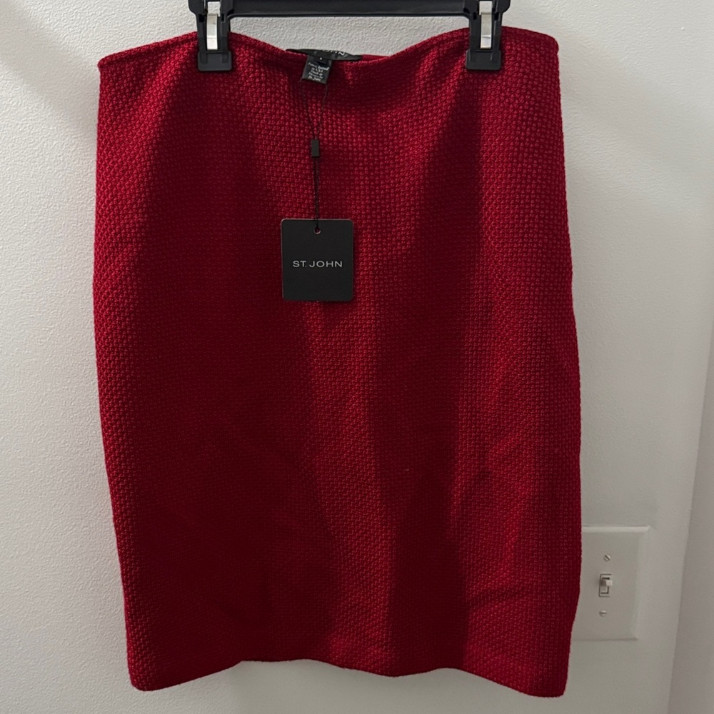 St. John Vibrant Red Pencil Skirt
